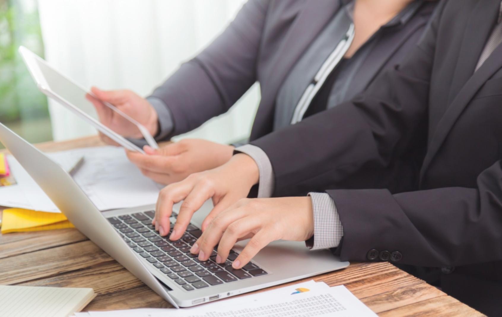 Environnement de travail collaboratif Gristolavante